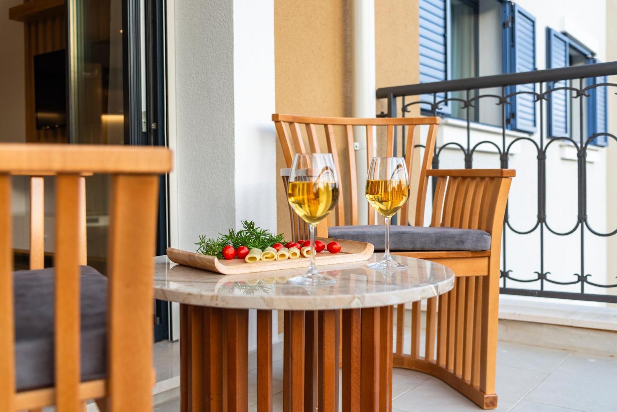 Lustica Apartments Central Tivat Pokój zdjęcie