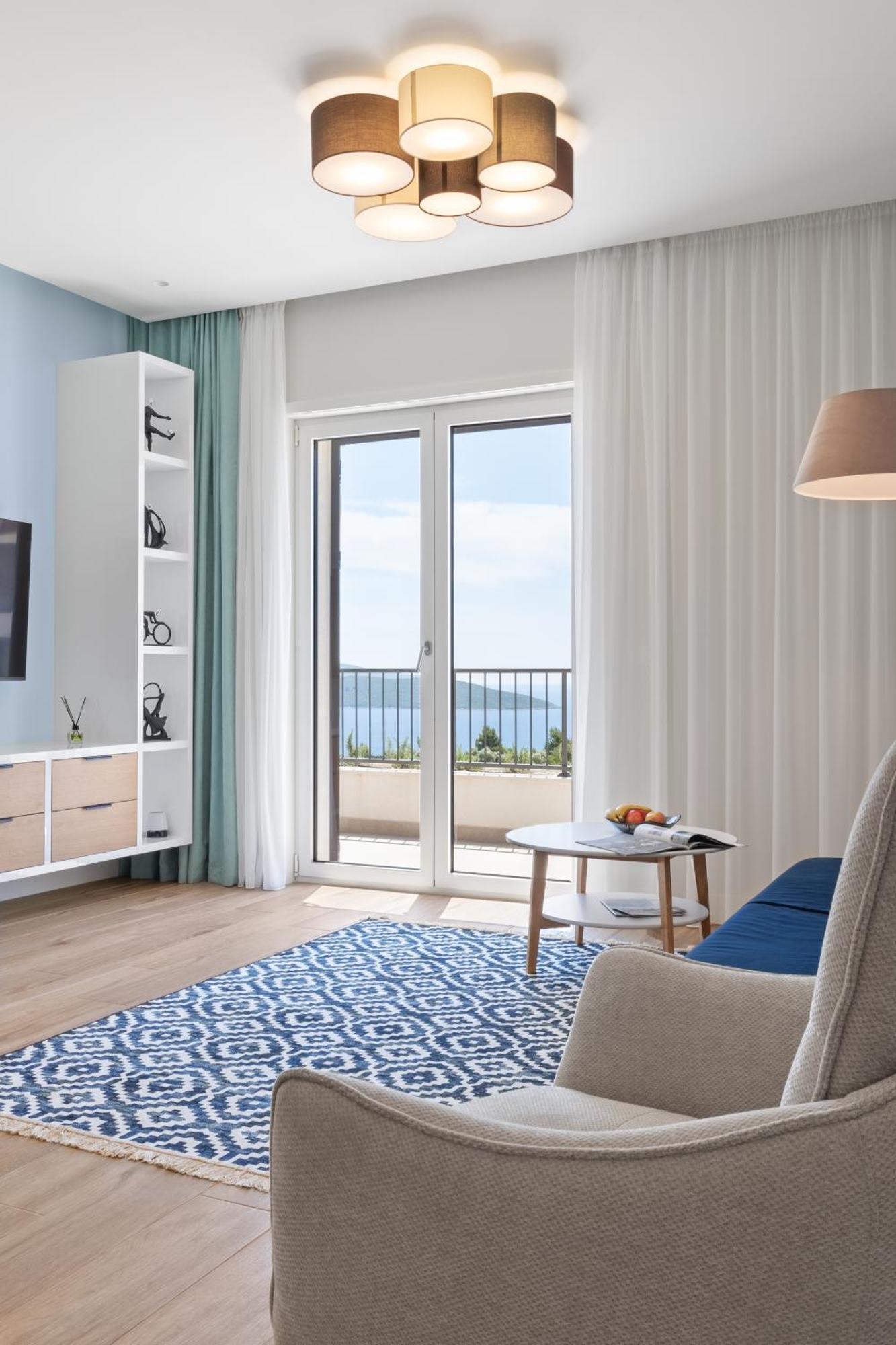 Lustica Apartments Central Tivat Zewnętrze zdjęcie